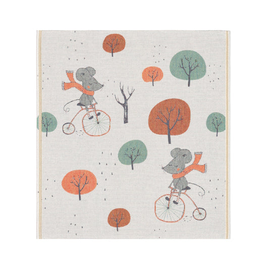 Ekelund-skogsmus-organic-cotton-baby-blanket