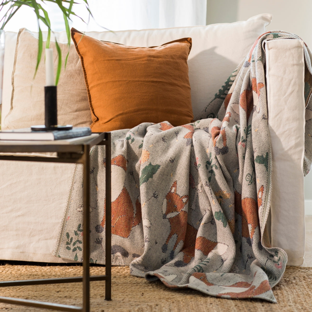 ekelund-ravar-throw-140x170