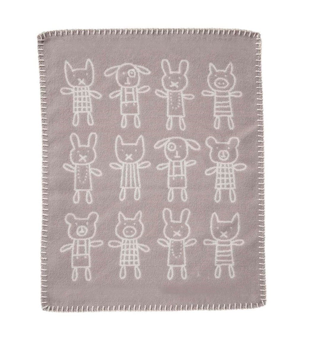Klippan-hug-snuggle-blanket