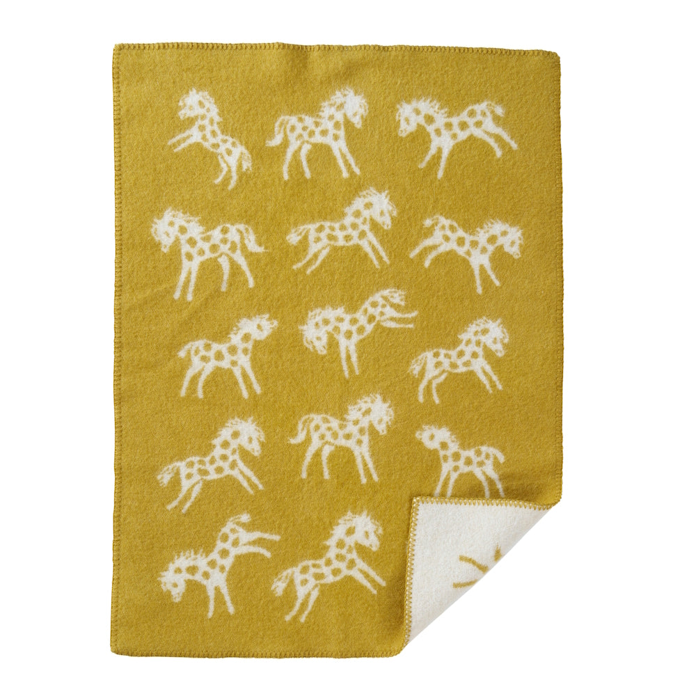 Klippan-pony-wool-baby-blanketDustyPink