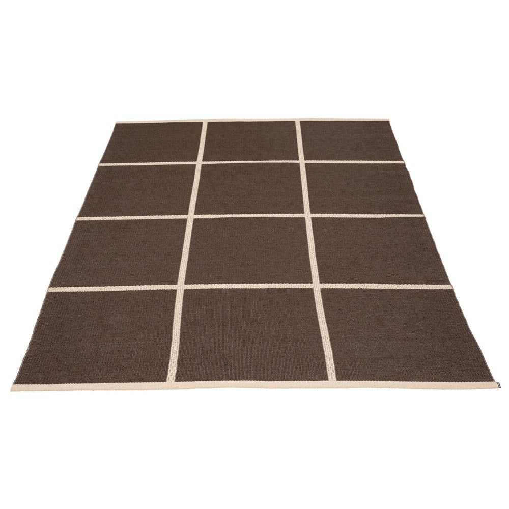 Pappelina Rug Criss Dark Brown 180x260