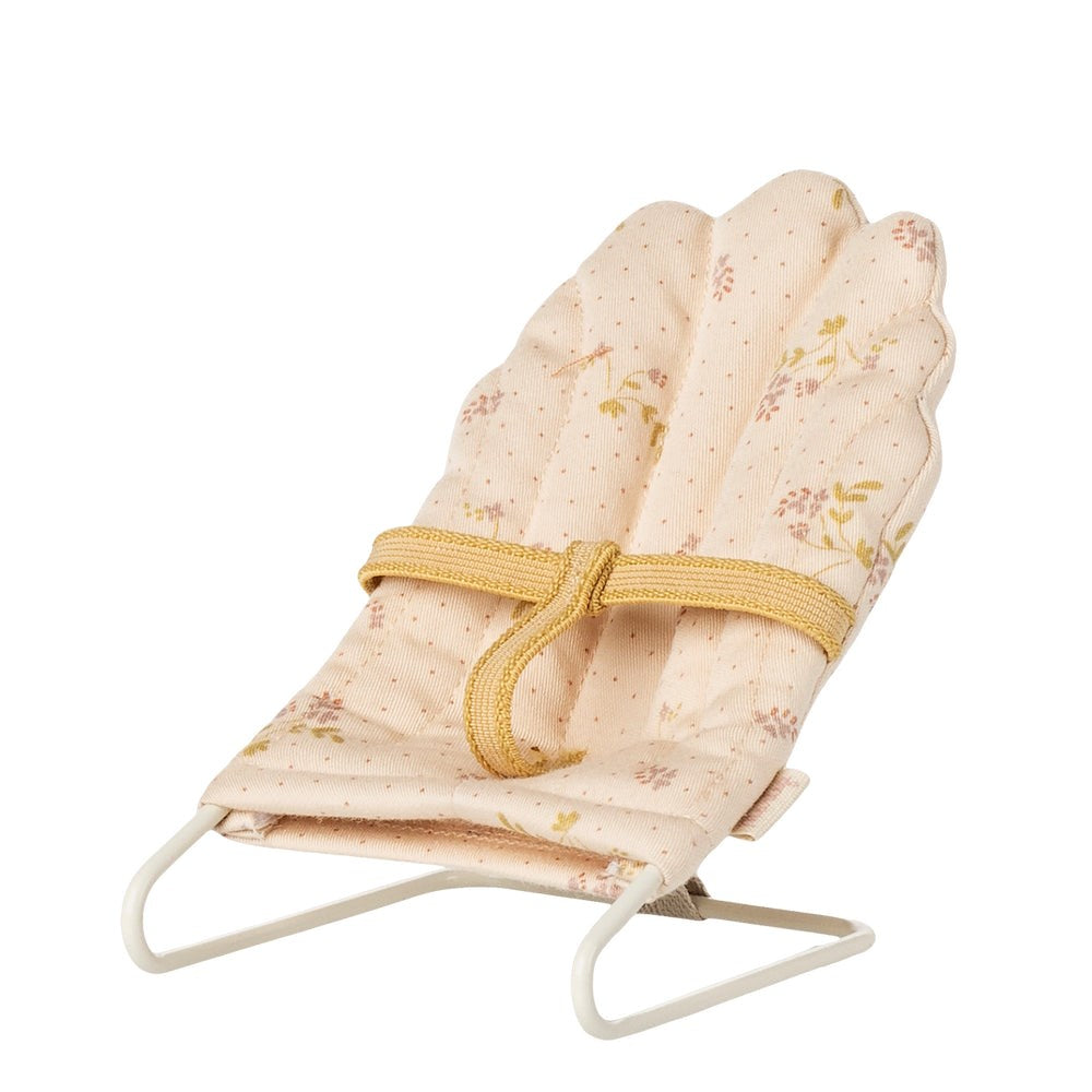 Maileg Babysitter Micro Off White