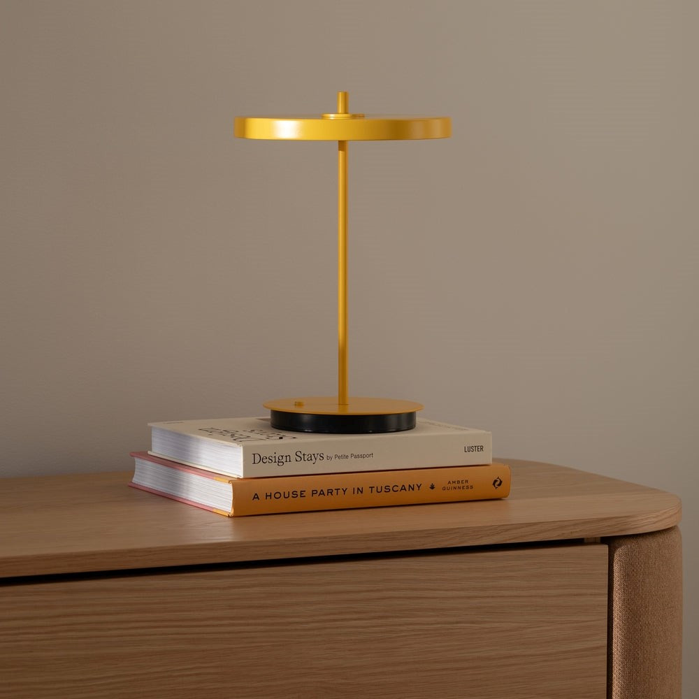 Umage Asteria Move Table Lamp Monochrome Butter Yellow