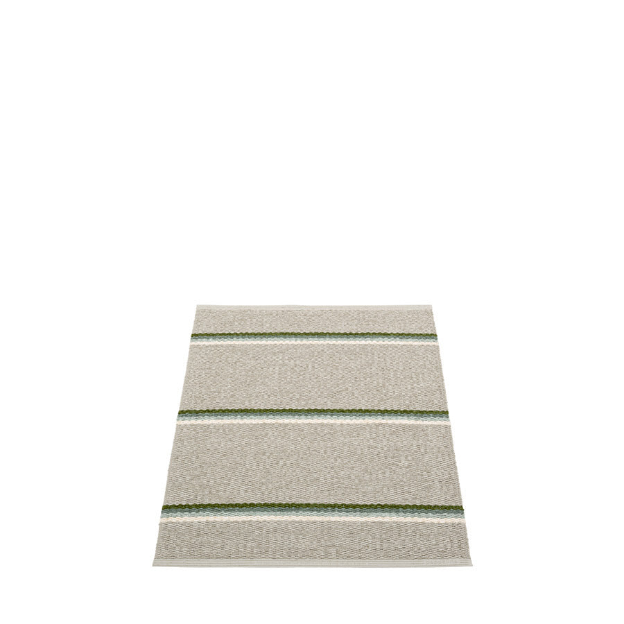 Pappelina-olle-rug-green70x90
