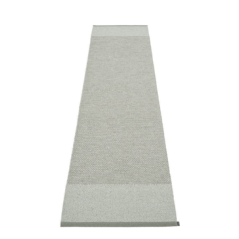 Pappelina-edit-rug-army230x320