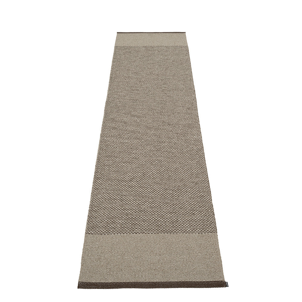 Pappelina-edit-rug-dark-brown230x320