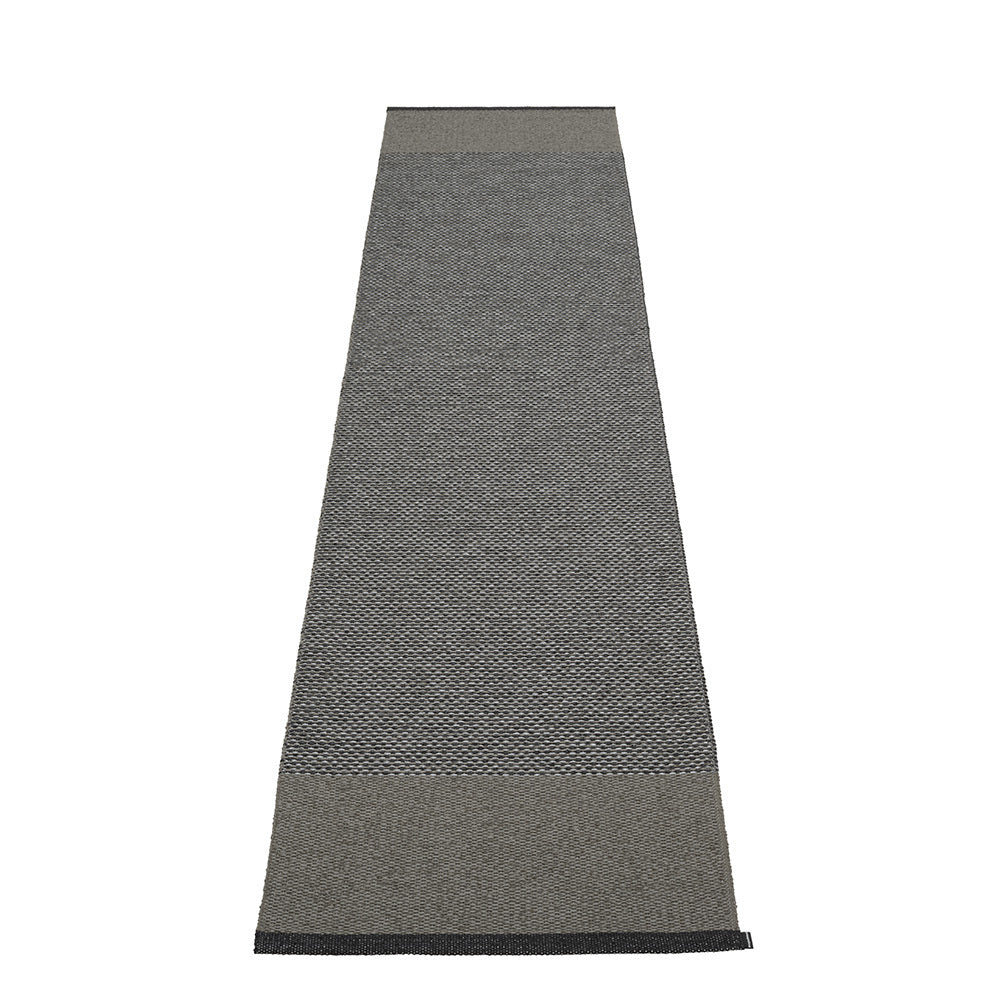 Pappelina-edit-rug-black230x320