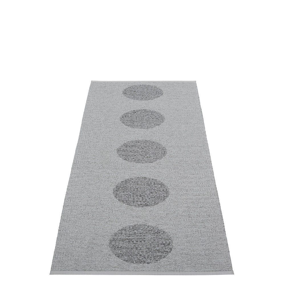 Pappelina-vera-2-0-rug-grey