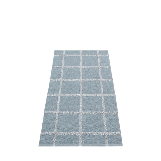 Pappelina-ada-rug-storm