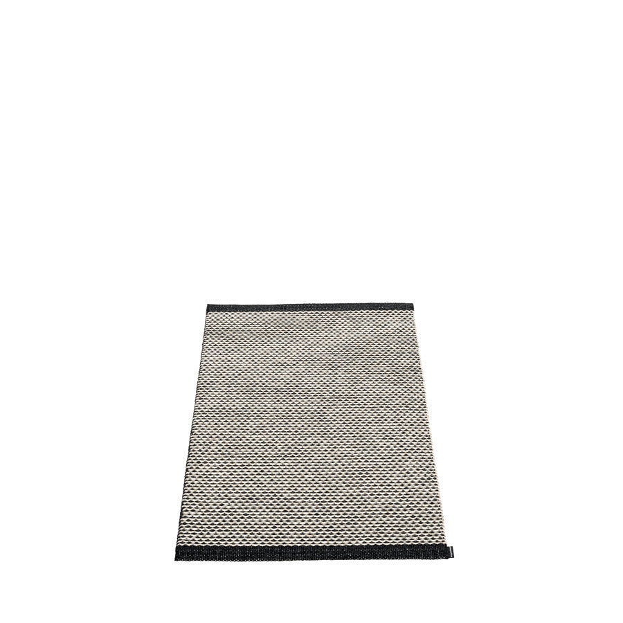 Pappelina-effi-rug-blackSample