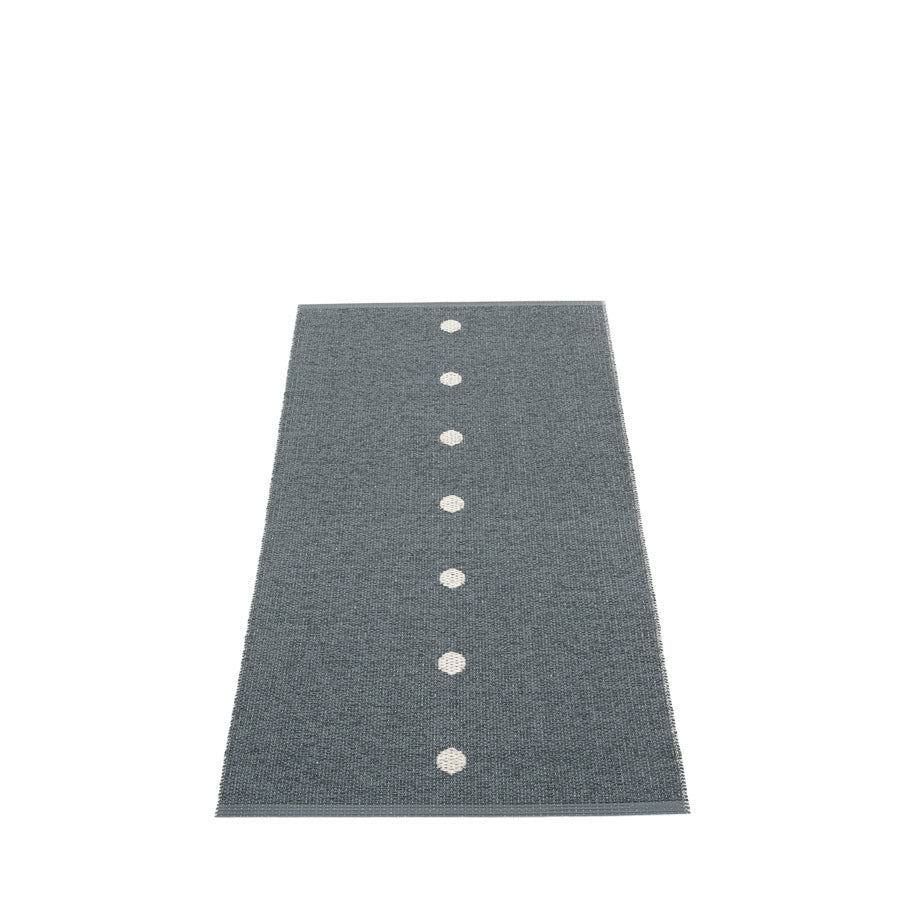 Pappelina-peg-rug-granit70x200