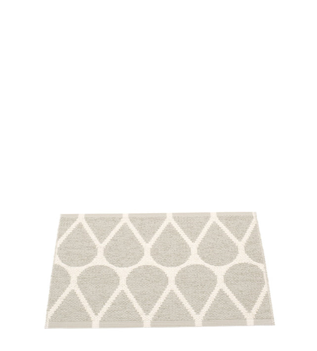 Pappelina-otis-rug-linen70x50