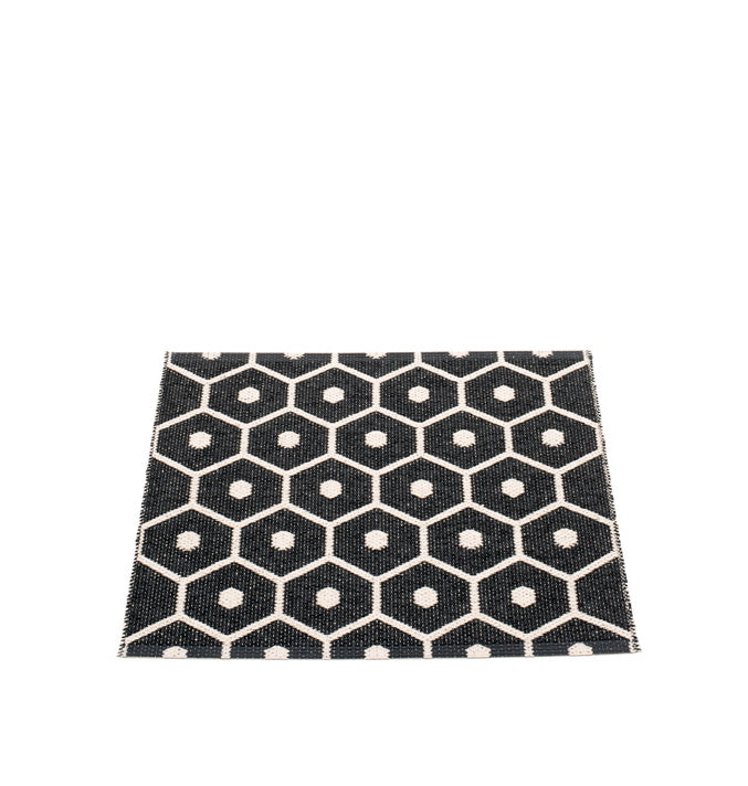Pappelina-honey-rug-black180x260
