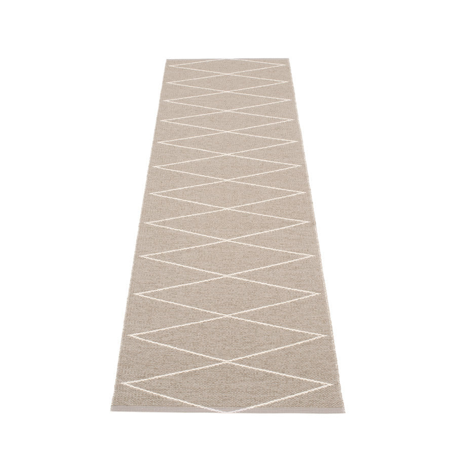 Pappelina-max-rug-mud70x320