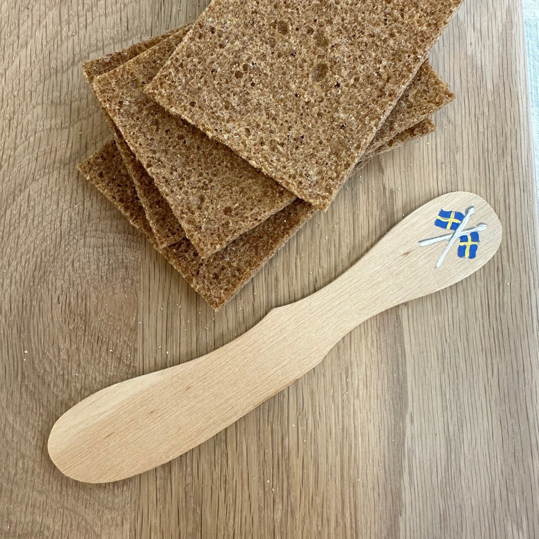 Swallings-butter-knife-swedish-flag