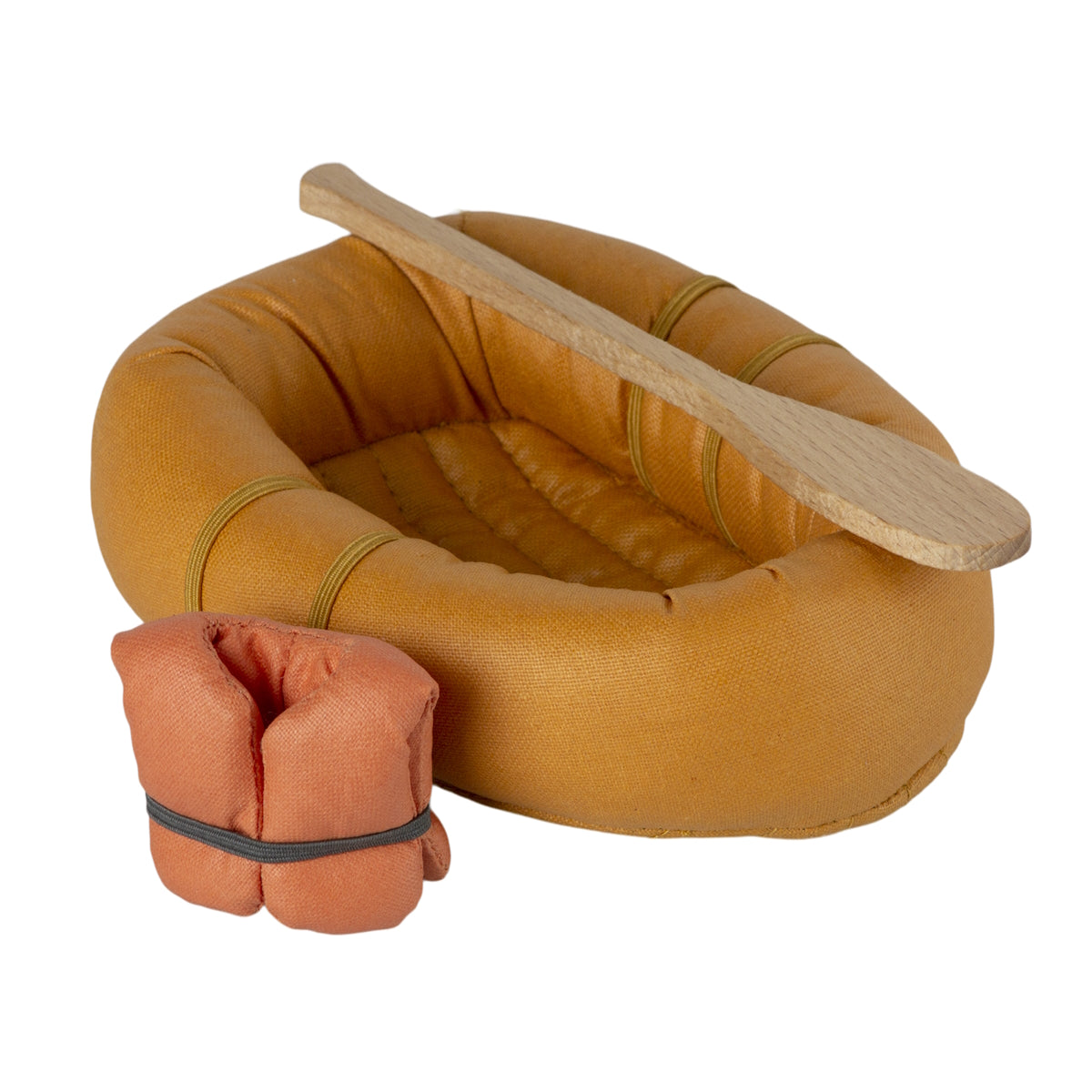 maileg-rubber-boat-mouse-2024