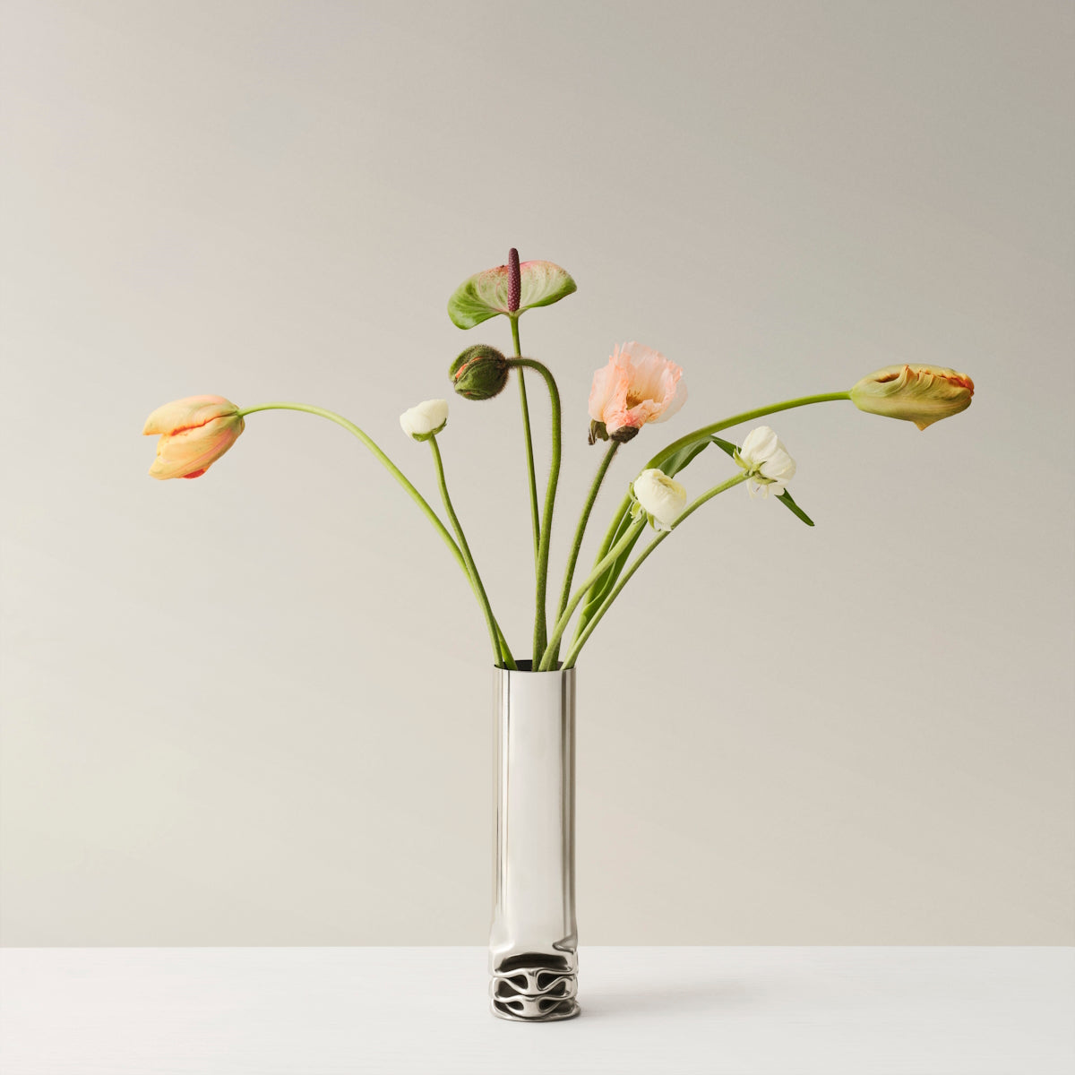 DesignHouseStockholm-hydraulic-vase