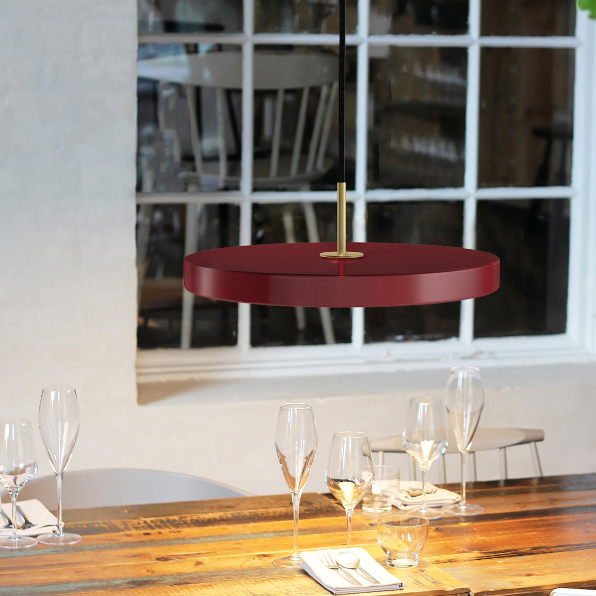 Umage-asteria-pendant-lamp-medium-brass-topRubyRed