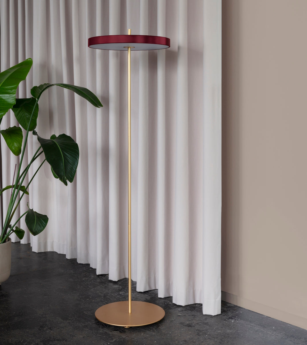 Asteria Floor Lamp