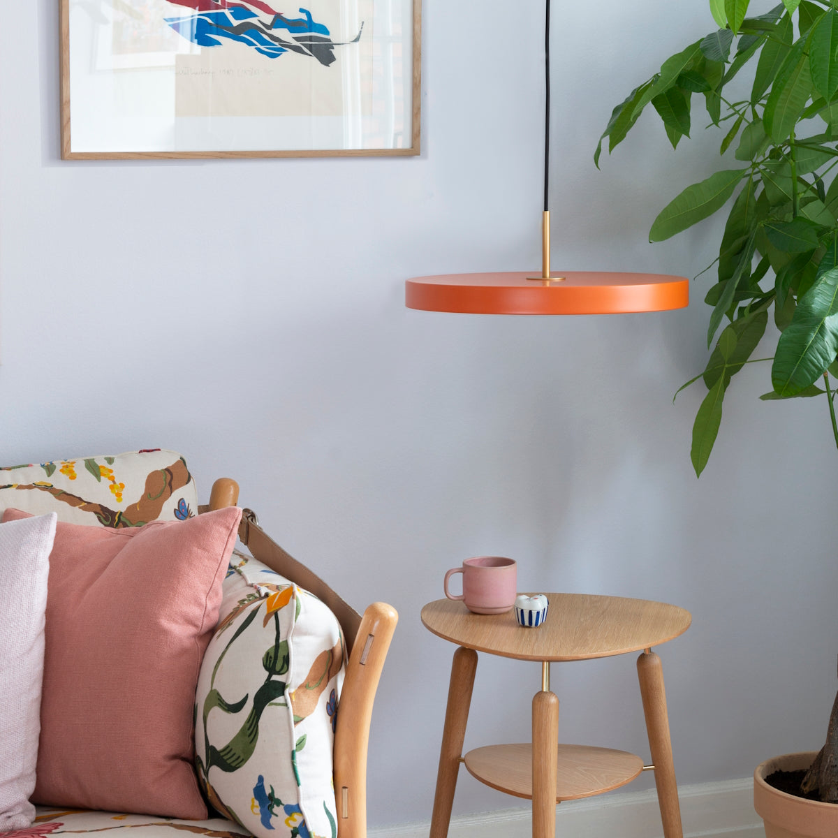 Umage-asteria-pendant-lamp-mini-brass-topPearlWhite