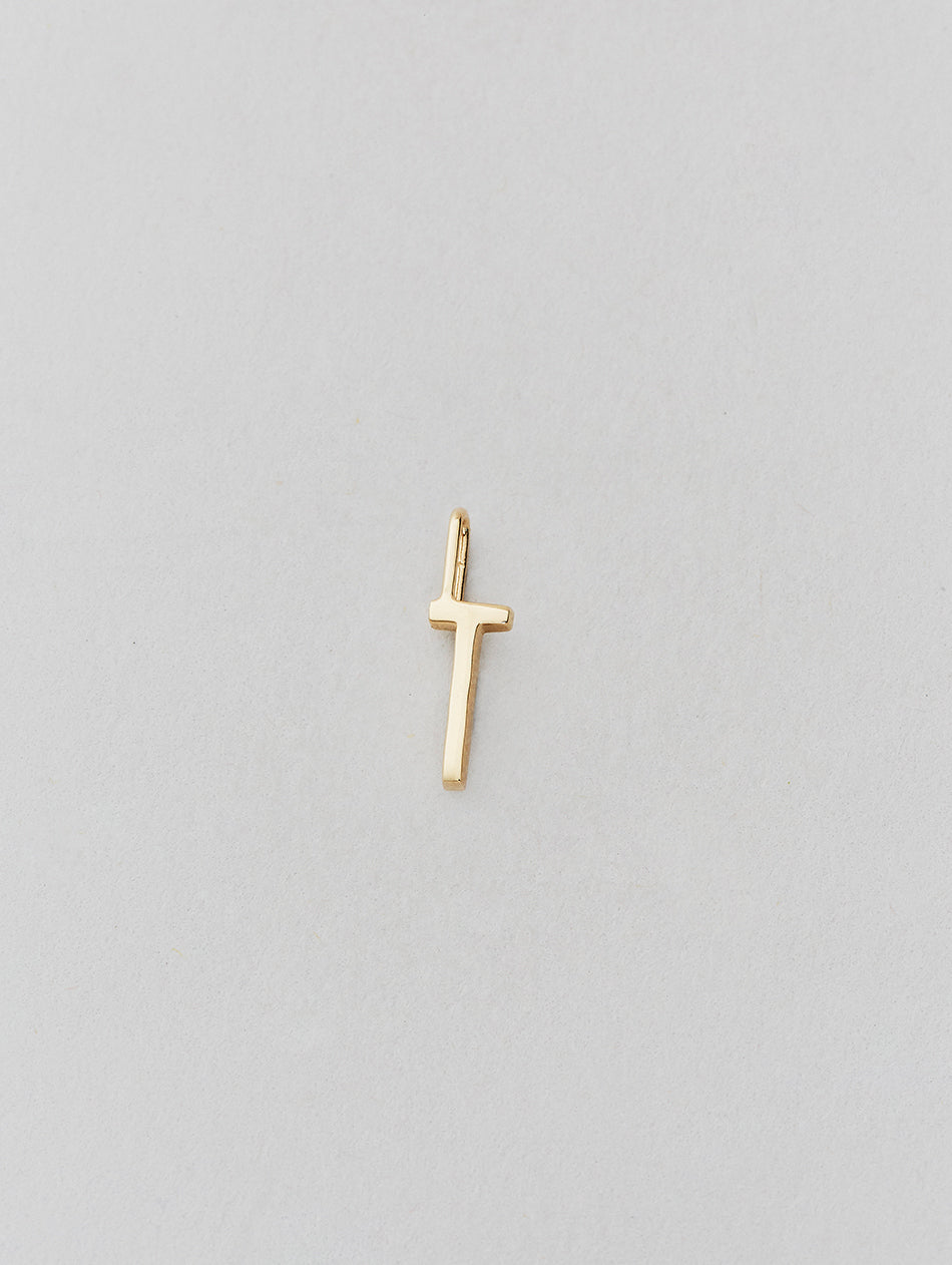 Charm Gold 10mm A-Z