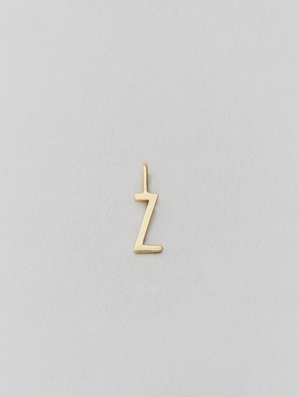 Charm Gold 10mm A-Z