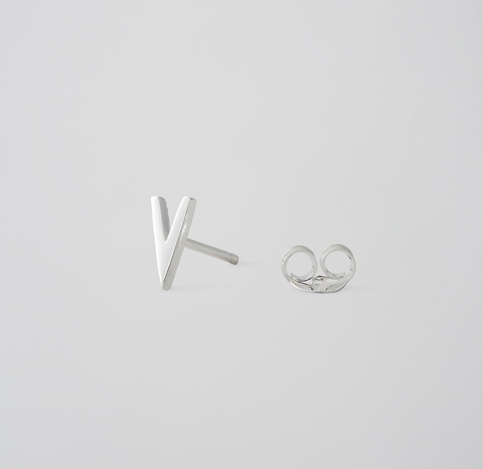 Earring Stud Silver A-Z