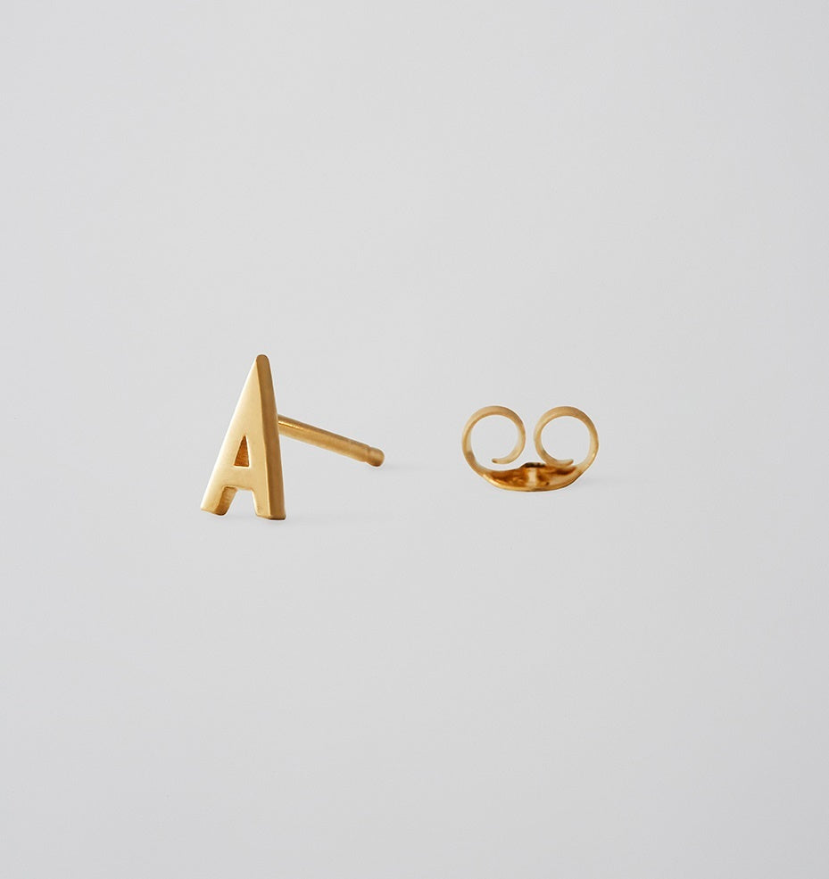 Earring Stud Gold A-Z