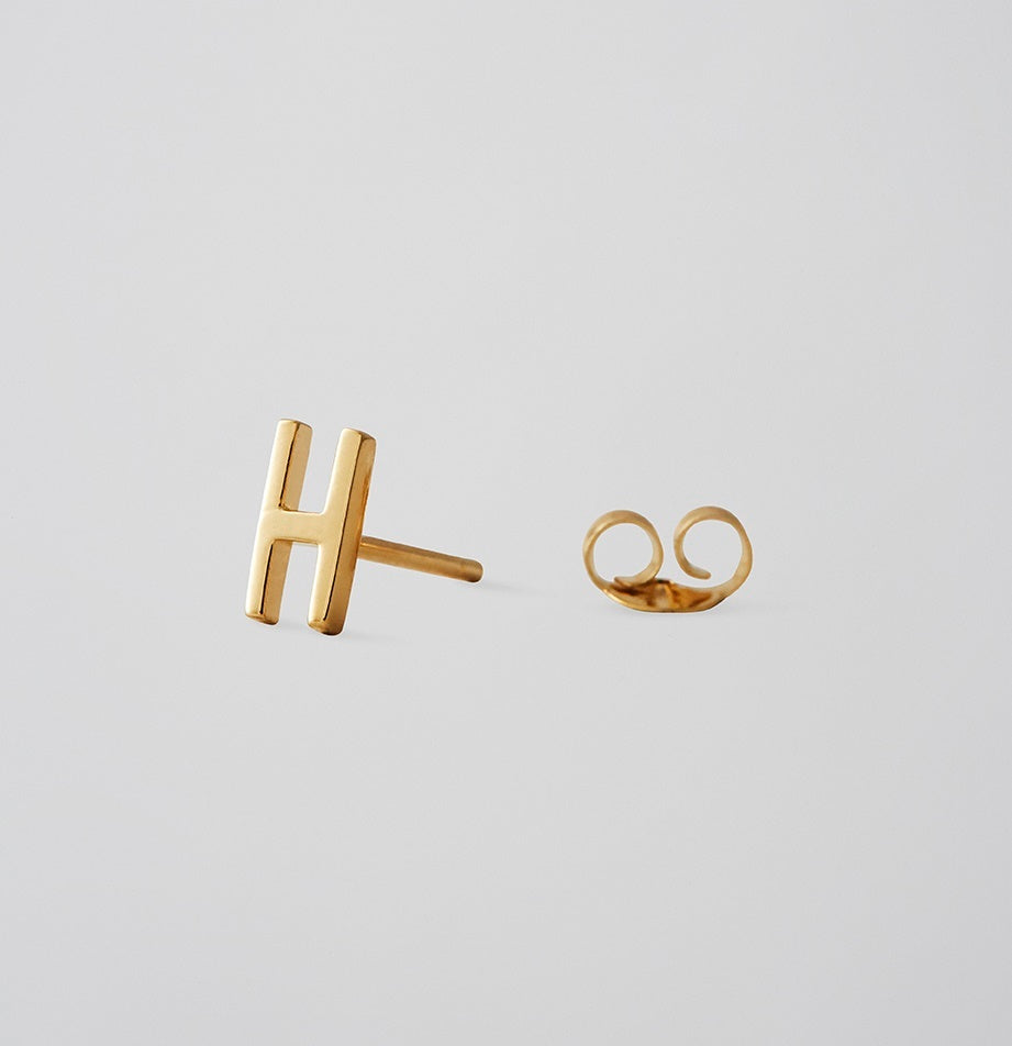 Earring Stud Gold A-Z