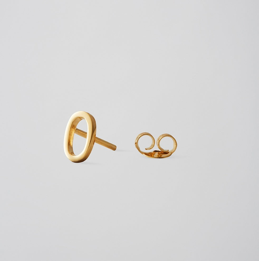 Earring Stud Gold A-Z