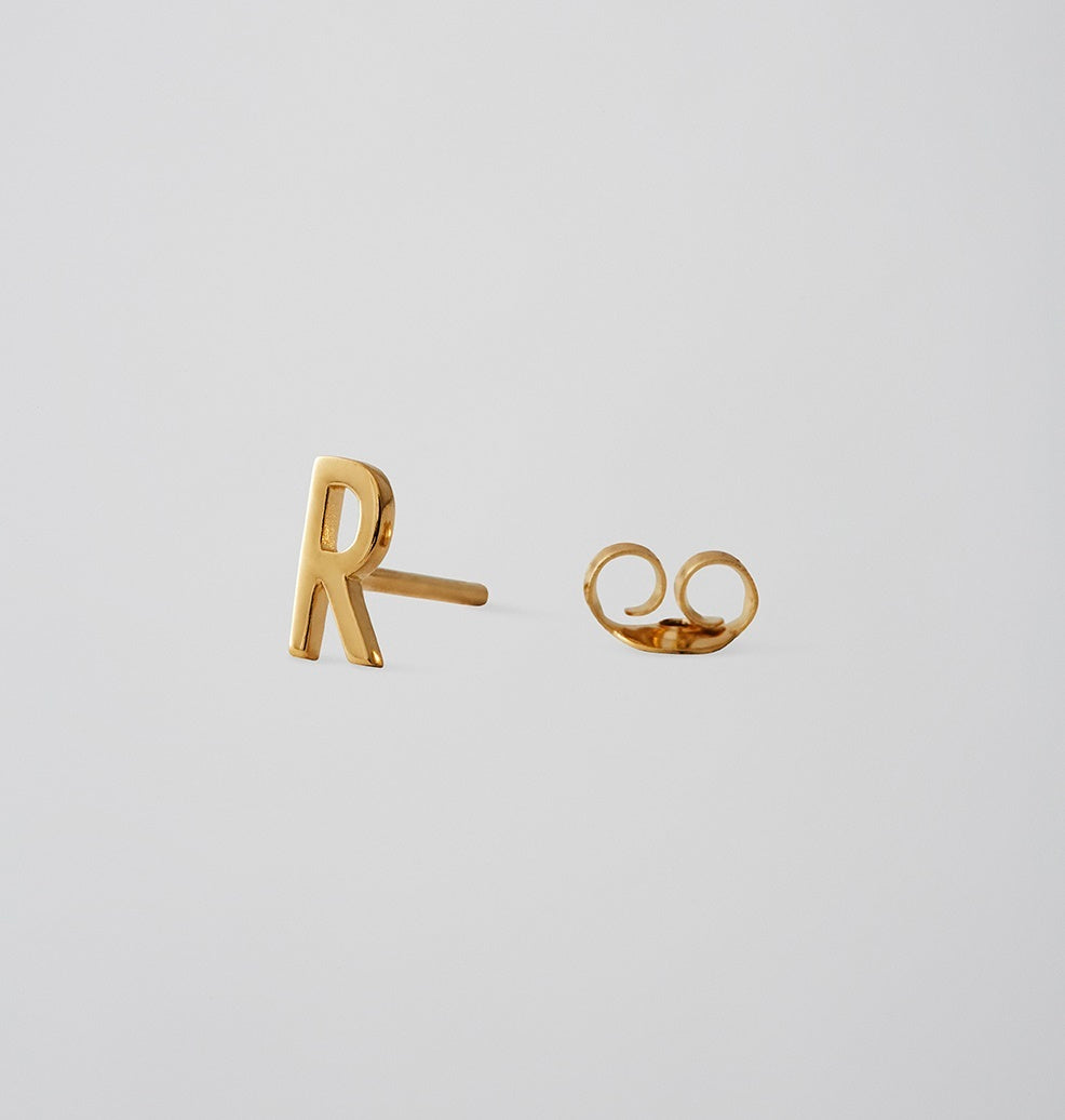 Earring Stud Gold A-Z