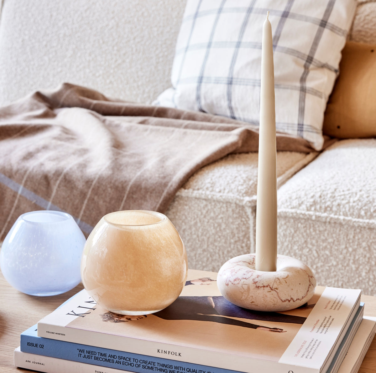 OYOY-savi-marble-candleholder-small-white
