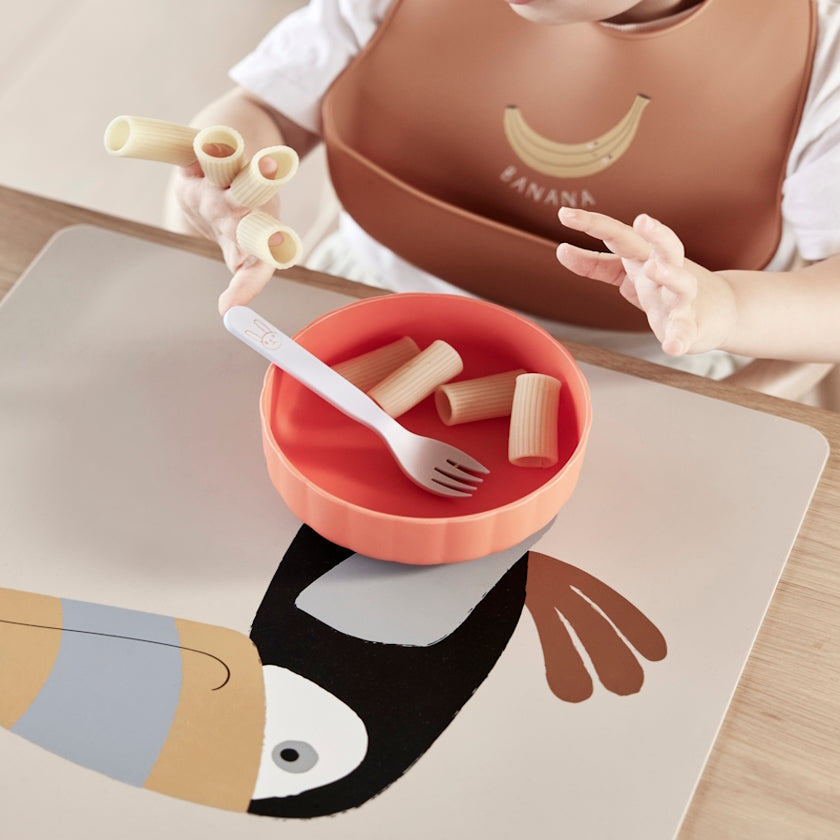 OYOY-placemat-toucan-clay