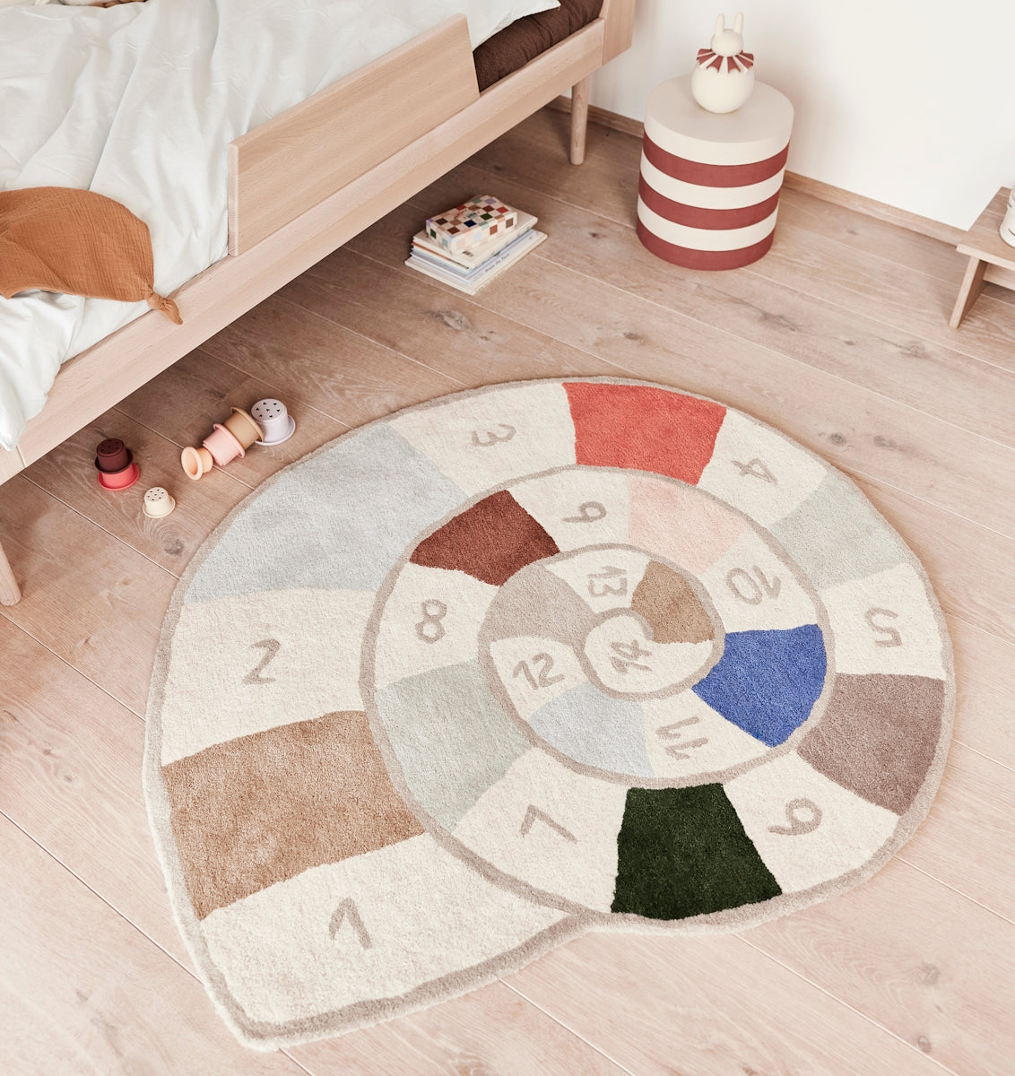 OYOY-nautilus-hopscotch-rug-multi