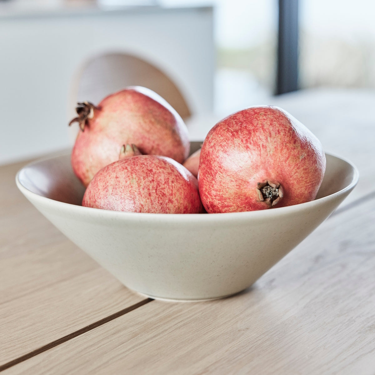 OYOY-yuka-bowl-large-reactive-olive