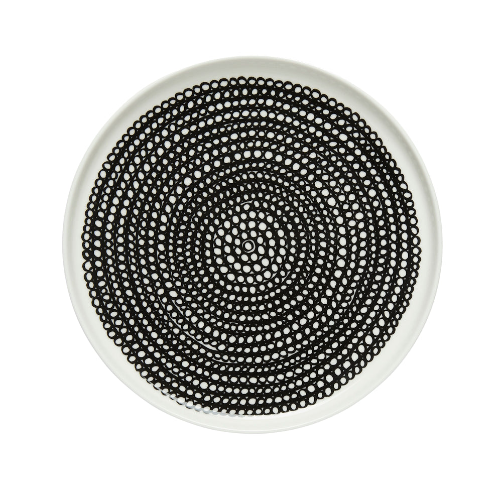 Marimekko-oiva-plate-spots-black-20cm