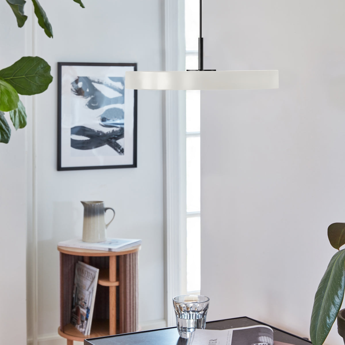 Umage-asteria-mini-pendant-lamp-mini-black-topBrass