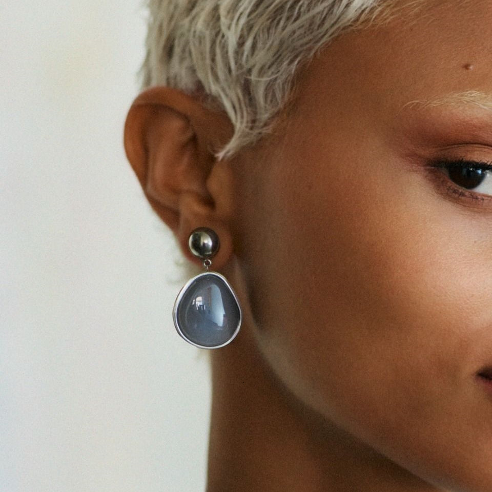 edblad-agatha-earrings-l-grey-steel