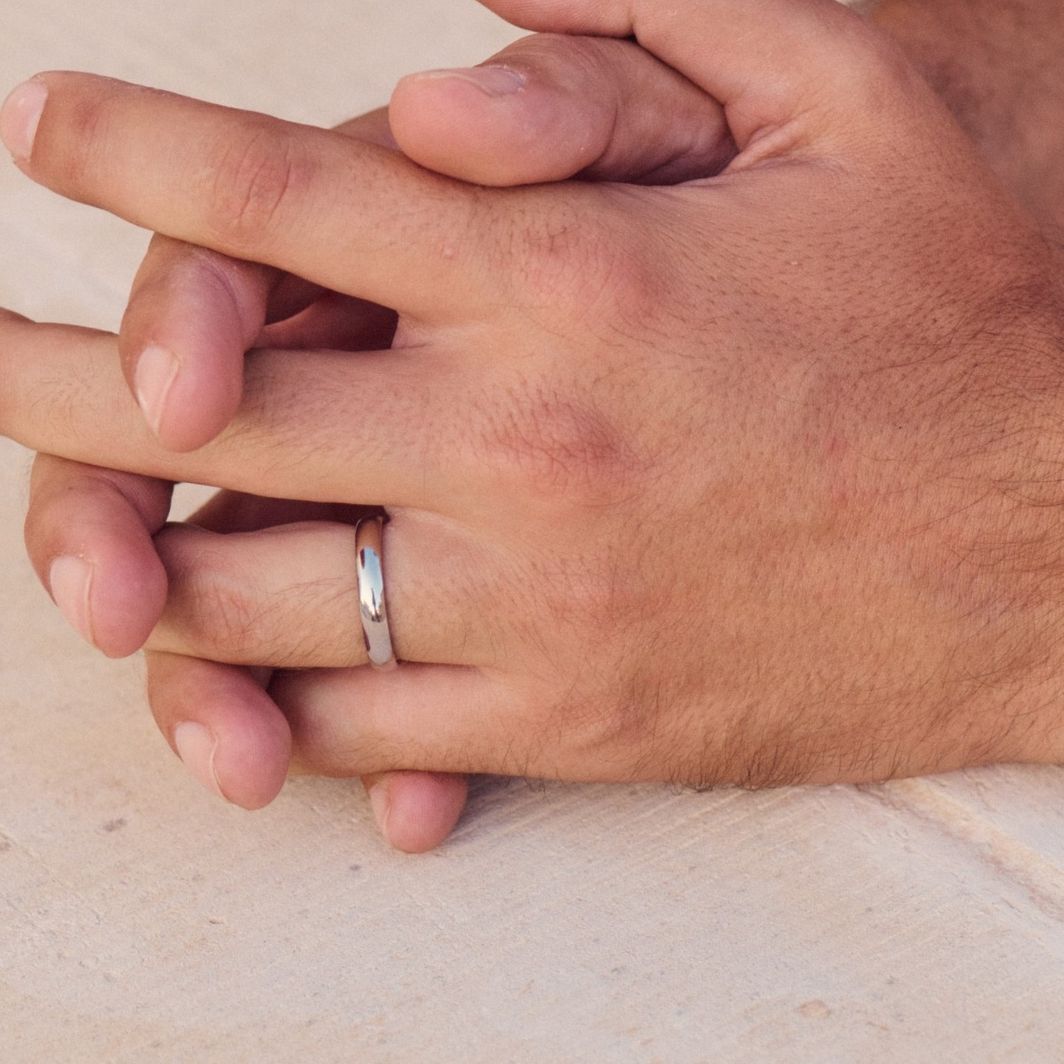 Edblad-infinite-ring-his-steel