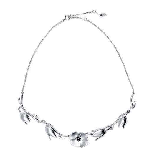 Efva Attling Helleborus Collier