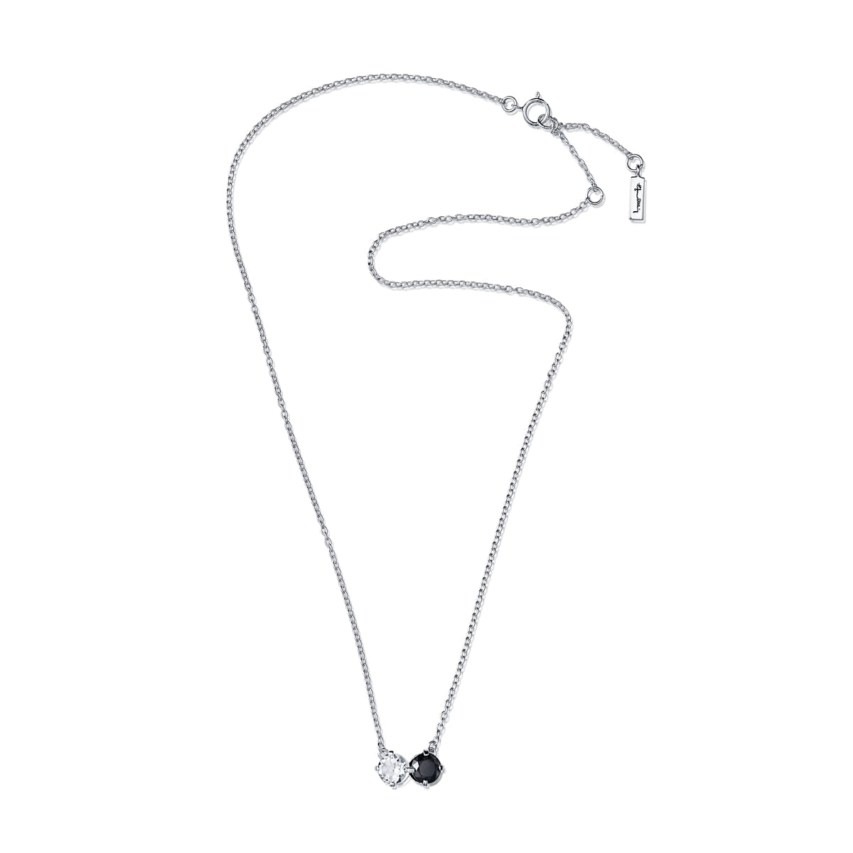 EfvaAttling-the-storm-i-necklace