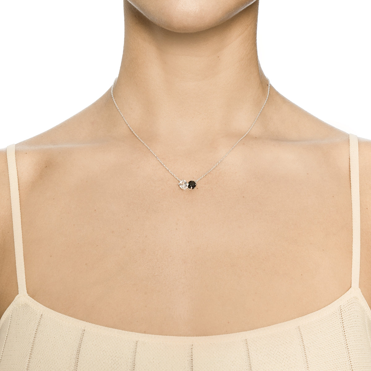 EfvaAttling-the-storm-i-necklace