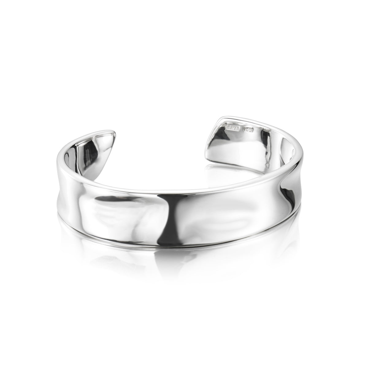 EfvaAttling-little-moonwalk-cuff