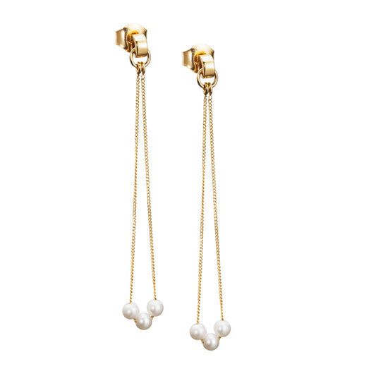 EfvaAttling-my-little-pearl-earrings-gold