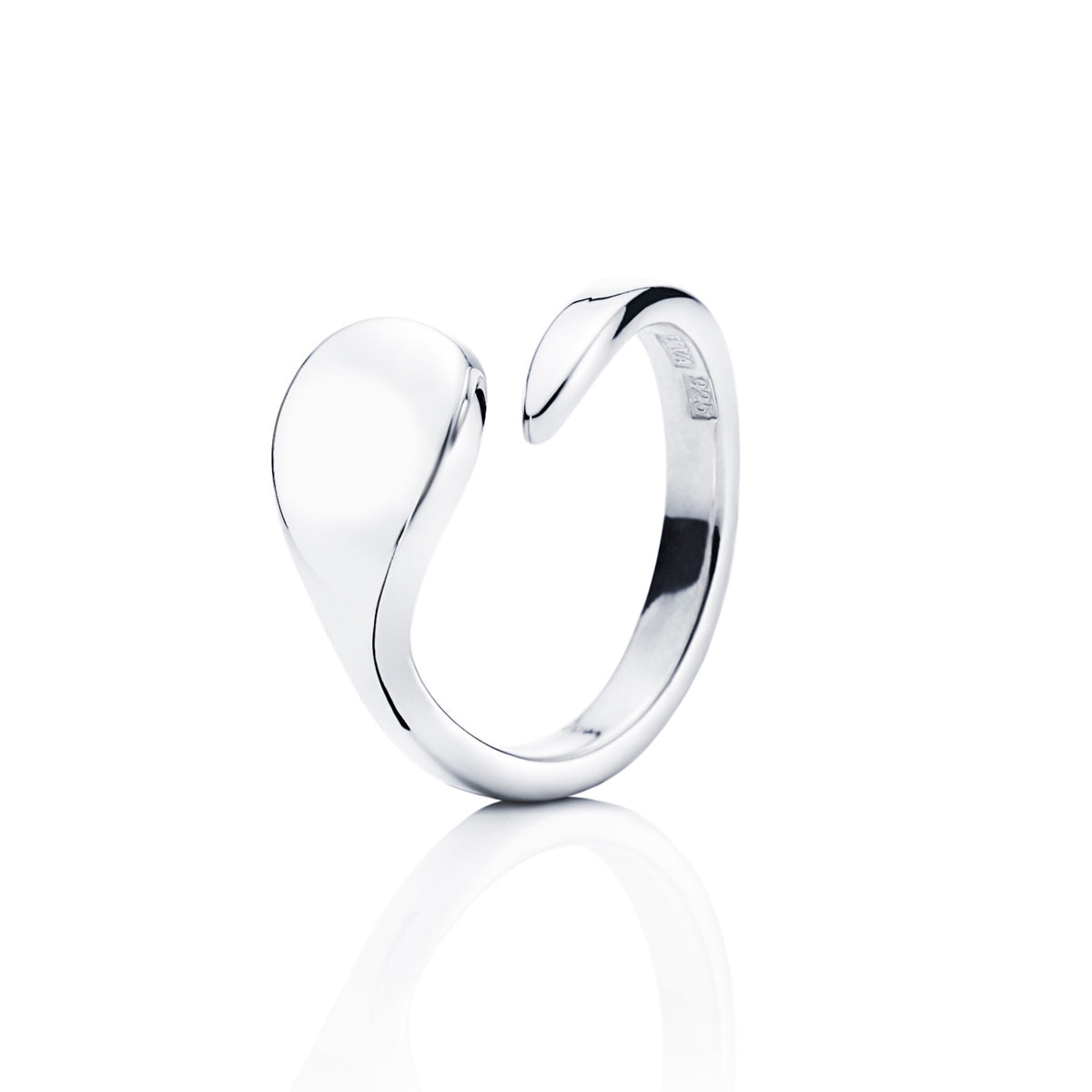 EfvaAttling-tears-ring16.5mm