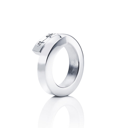 EfvaAttling-twist-ring