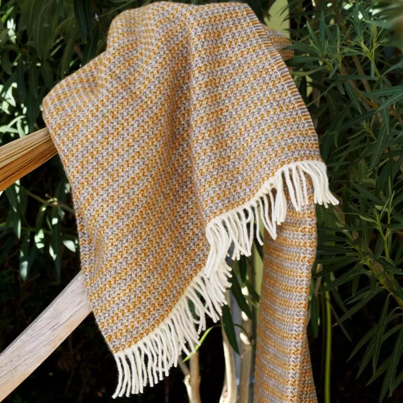Klippan Curve Wool Blanket Caramel