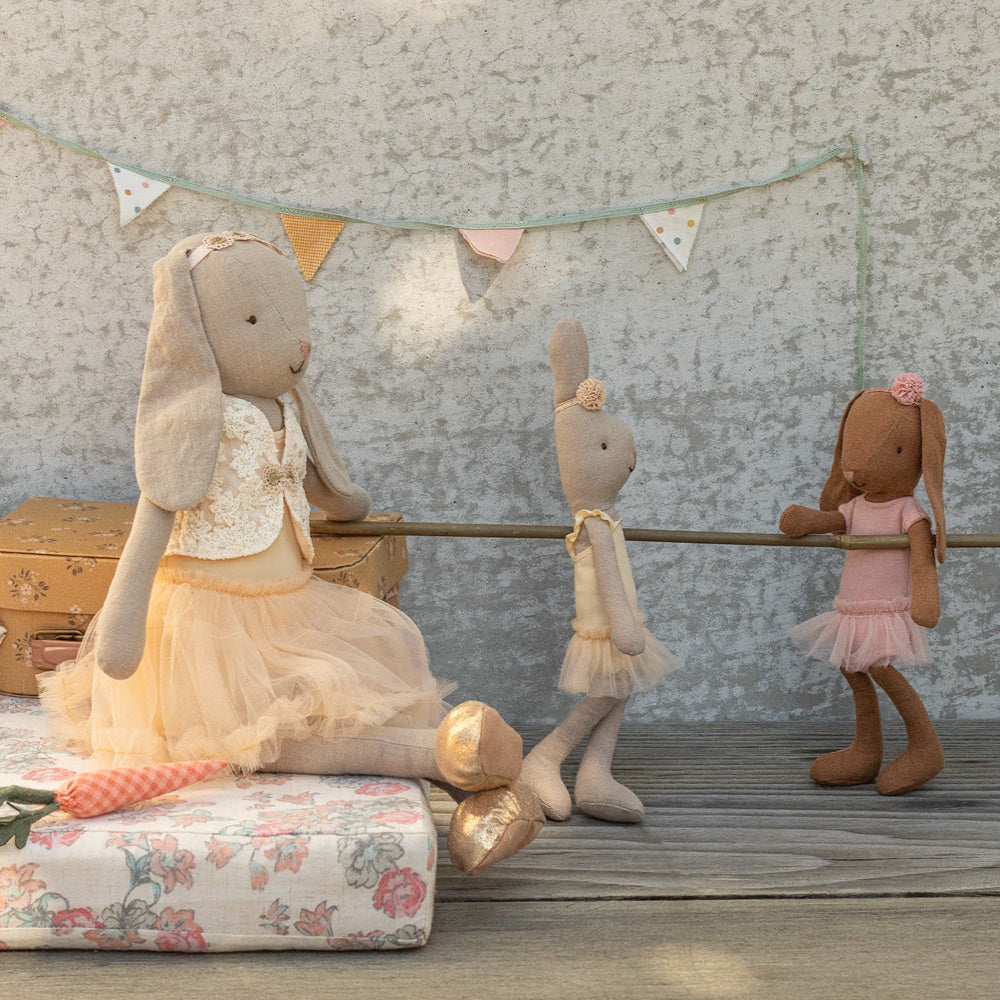 Maileg Bunny Size 1 Brown Ballet Suit and Skirt