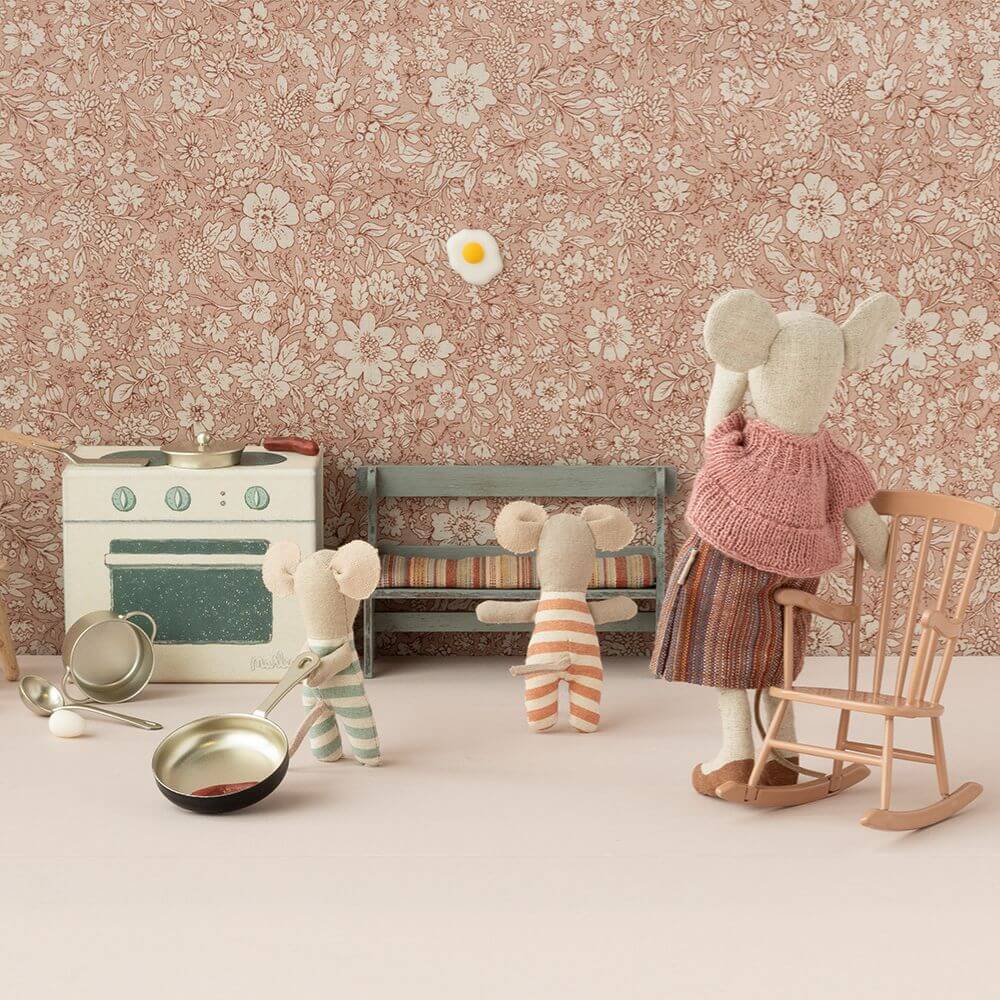 Maileg_Bench_Mouse_Off_White