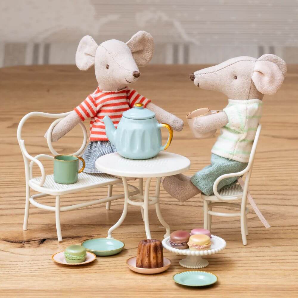 Maileg_Cafe_Set_Mouse_Small_off-white